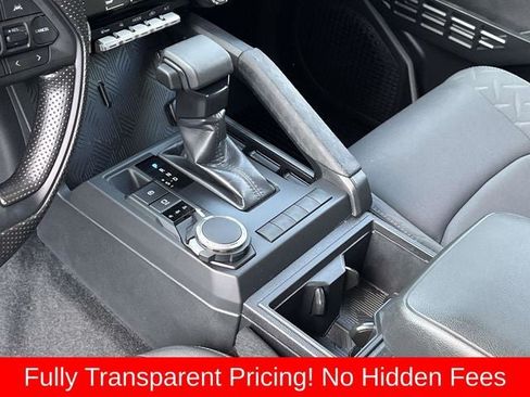 Used 2025 Toyota Tacoma SR AWD/4WD image 14