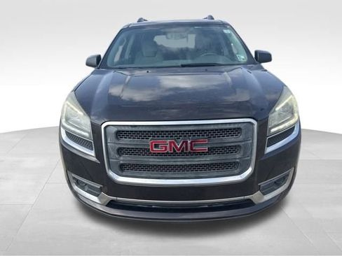 Used 2015 GMC Acadia SLE image 9