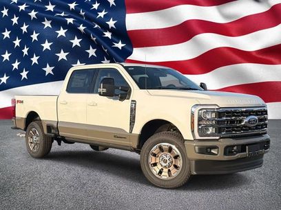 New 2026 Ford F250 King Ranch w/ FX4 Off-Road Package