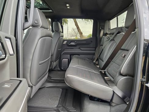 Certified 2025 GMC Sierra 1500 AT4X image 15