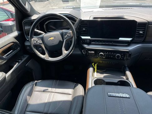 Used 2024 Chevrolet Silverado 2500 High Country AWD/4WD image 12