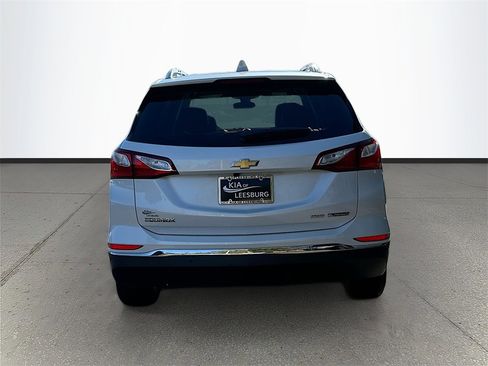 Used 2018 Chevrolet Equinox Premier image 6