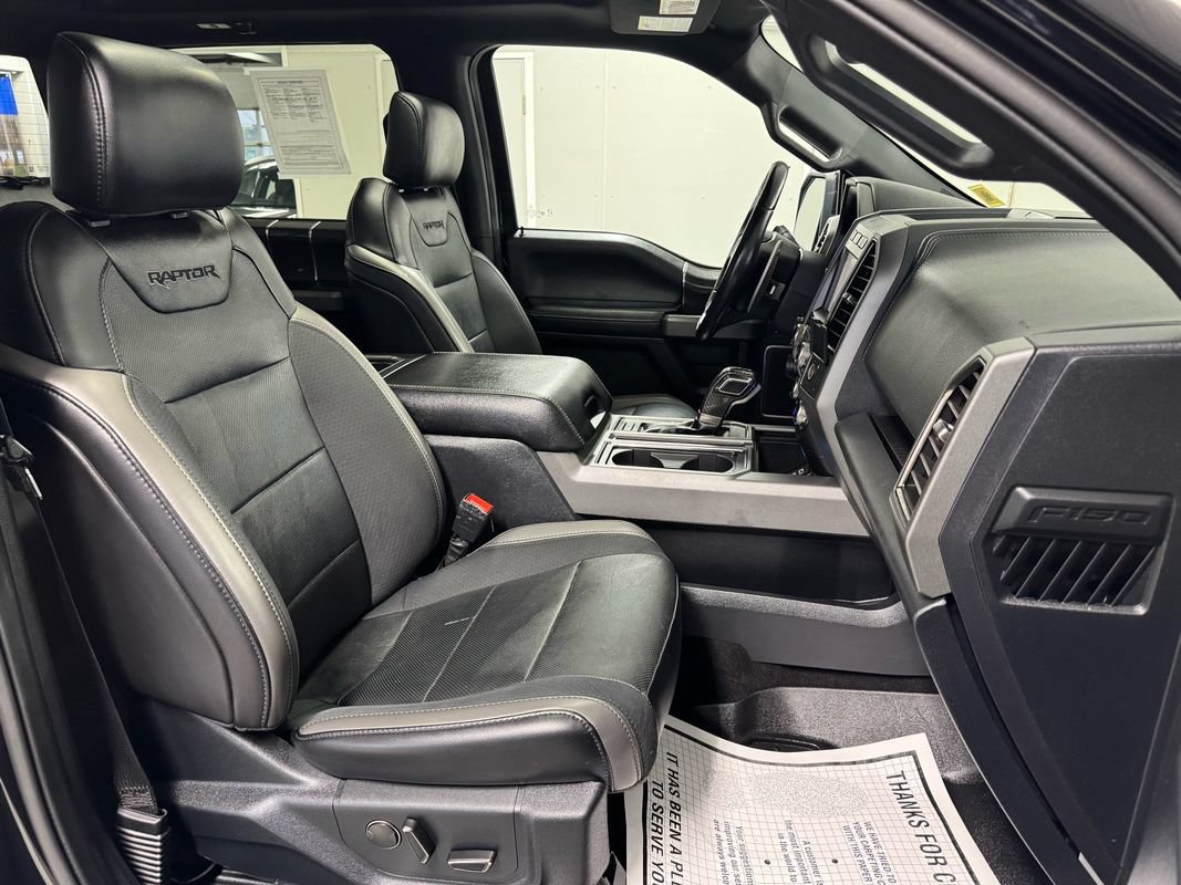 Used 2020 Ford F150 Raptor w/ Equipment Group 802A Luxury AWD/4WD image 31
