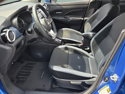 Used 2024 Nissan Versa SV w/ Trunk Package FWD image 9