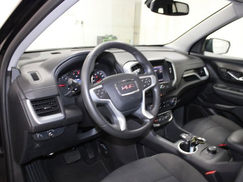 Used 2024 GMC Terrain SLE image 13