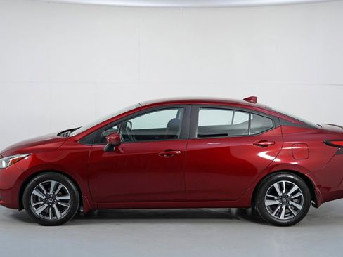 Used 2022 Nissan Versa SV w/ Electronics Package image 41