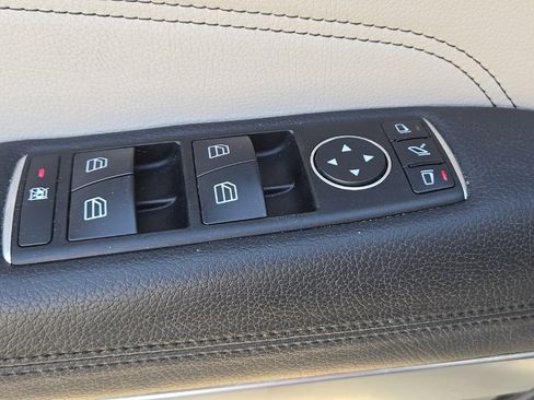 Used 2016 Mercedes-Benz E 400 Coupe image 19