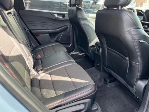 Used 2024 Ford Escape ST-Line w/ Tech Pack #1 image 8