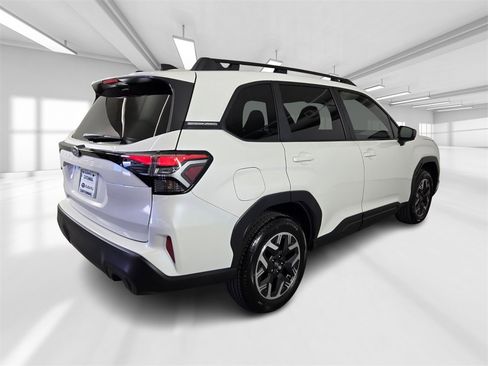 New 2026 Subaru Forester Premium image 4