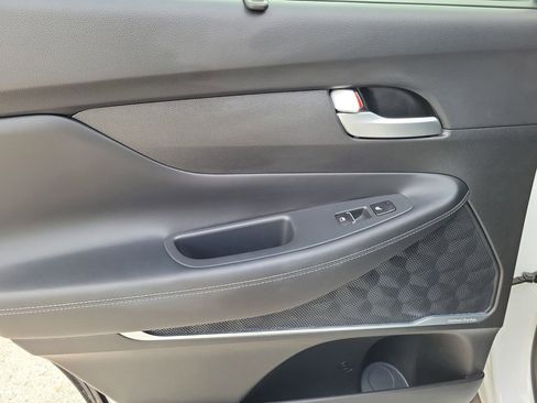 Used 2022 Hyundai Santa Fe Limited image 17