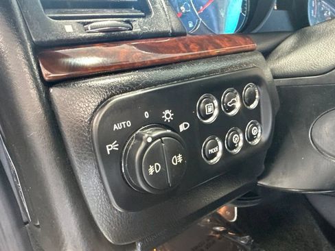 Used 2010 Maserati GranTurismo Convertible RWD image 12