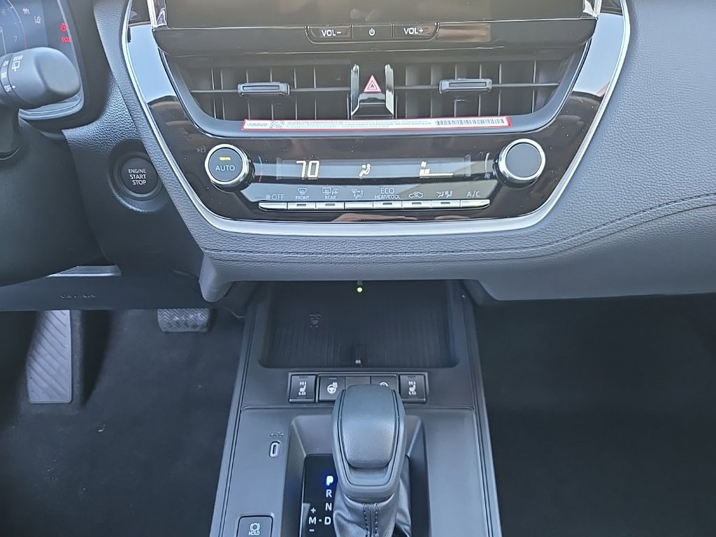 New 2026 Toyota Corolla Cross LE w/ Moonroof Package AWD/4WD image 22