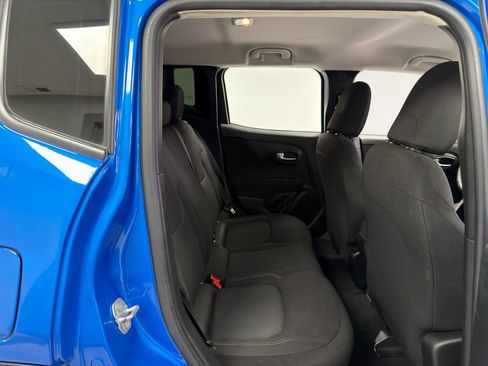 Used 2020 Jeep Renegade Sport FWD image 30