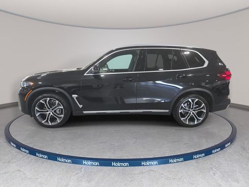 Used 2026 BMW X5 sDrive40i w/ Premium Package RWD image 9