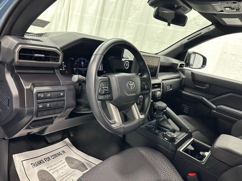 Used 2025 Toyota 4Runner SR5 image 15