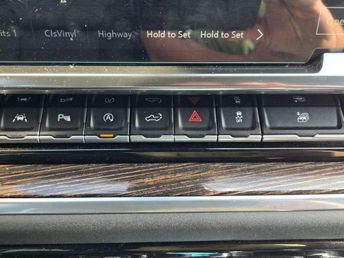 Used 2022 GMC Sierra 1500 Elevation w/ Elevation Premium Package image 20