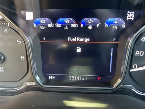 Used 2022 GMC Sierra 2500 Denali w/ Denali Ultimate Package image 10