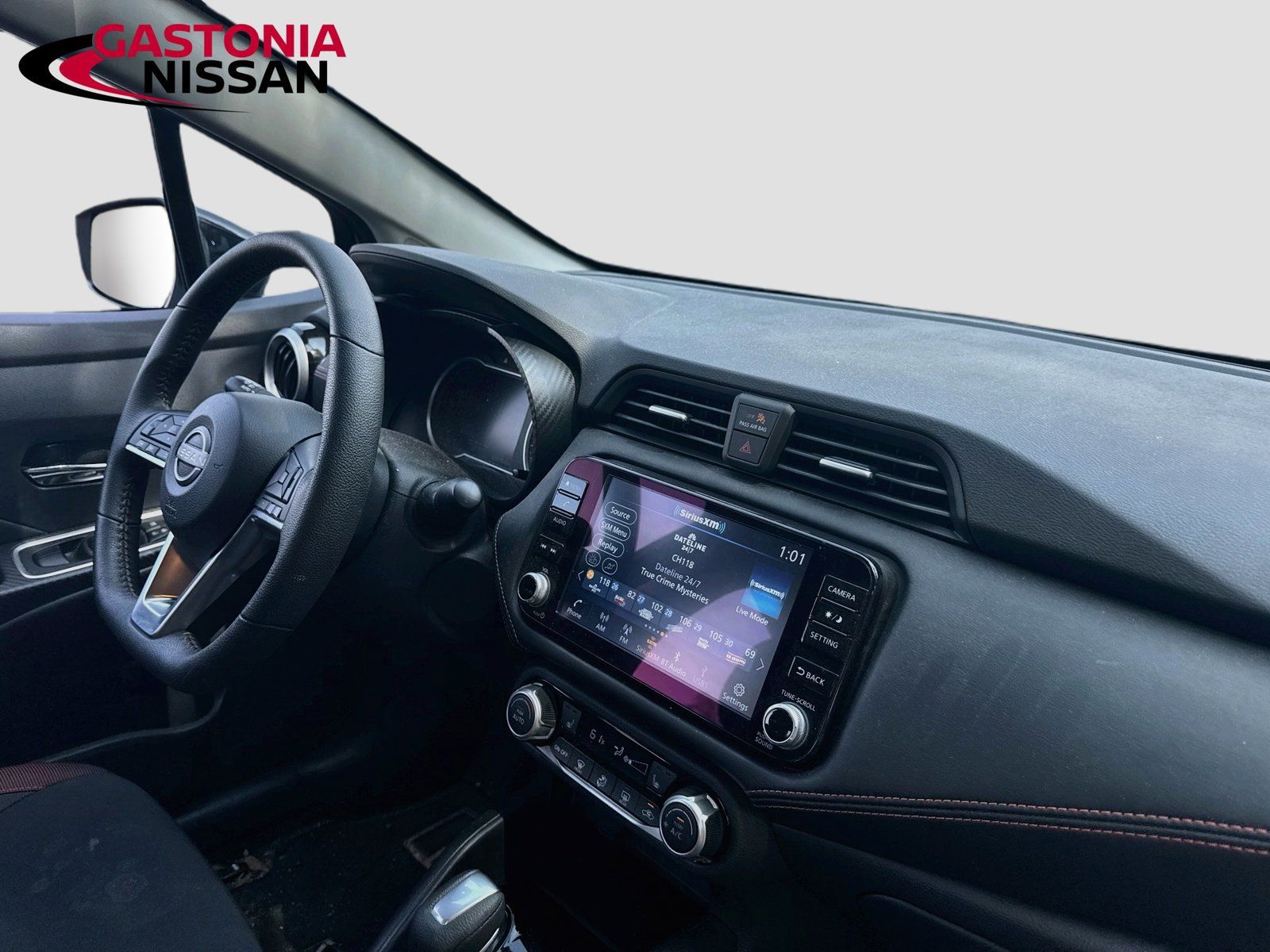 Used 2024 Nissan Versa SR FWD image 26