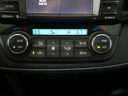 Used 2017 Toyota RAV4 XLE image 27