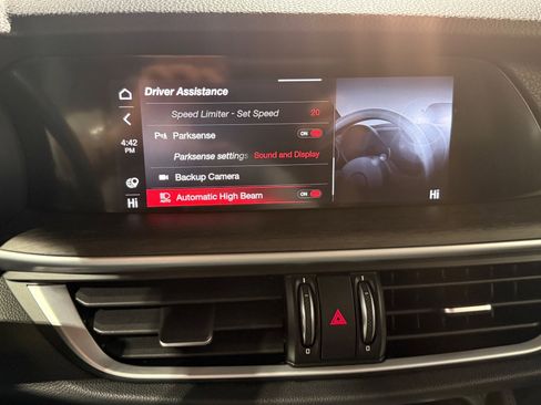 Used 2022 Alfa Romeo Stelvio Ti image 27