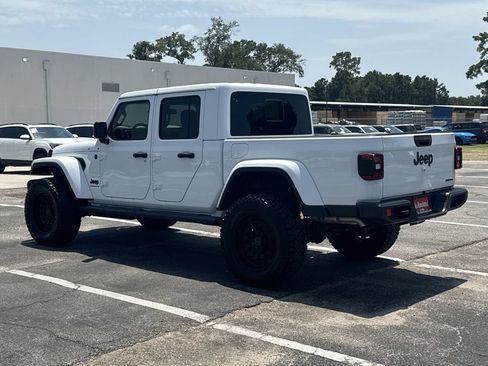 Used 2026 Jeep Gladiator Sport AWD/4WD image 7
