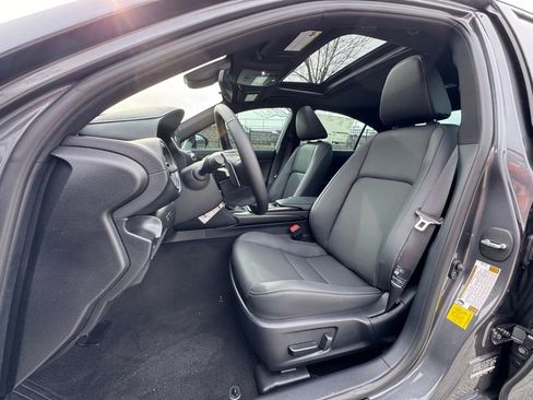 New 2025 Lexus IS 350 F Sport image 5