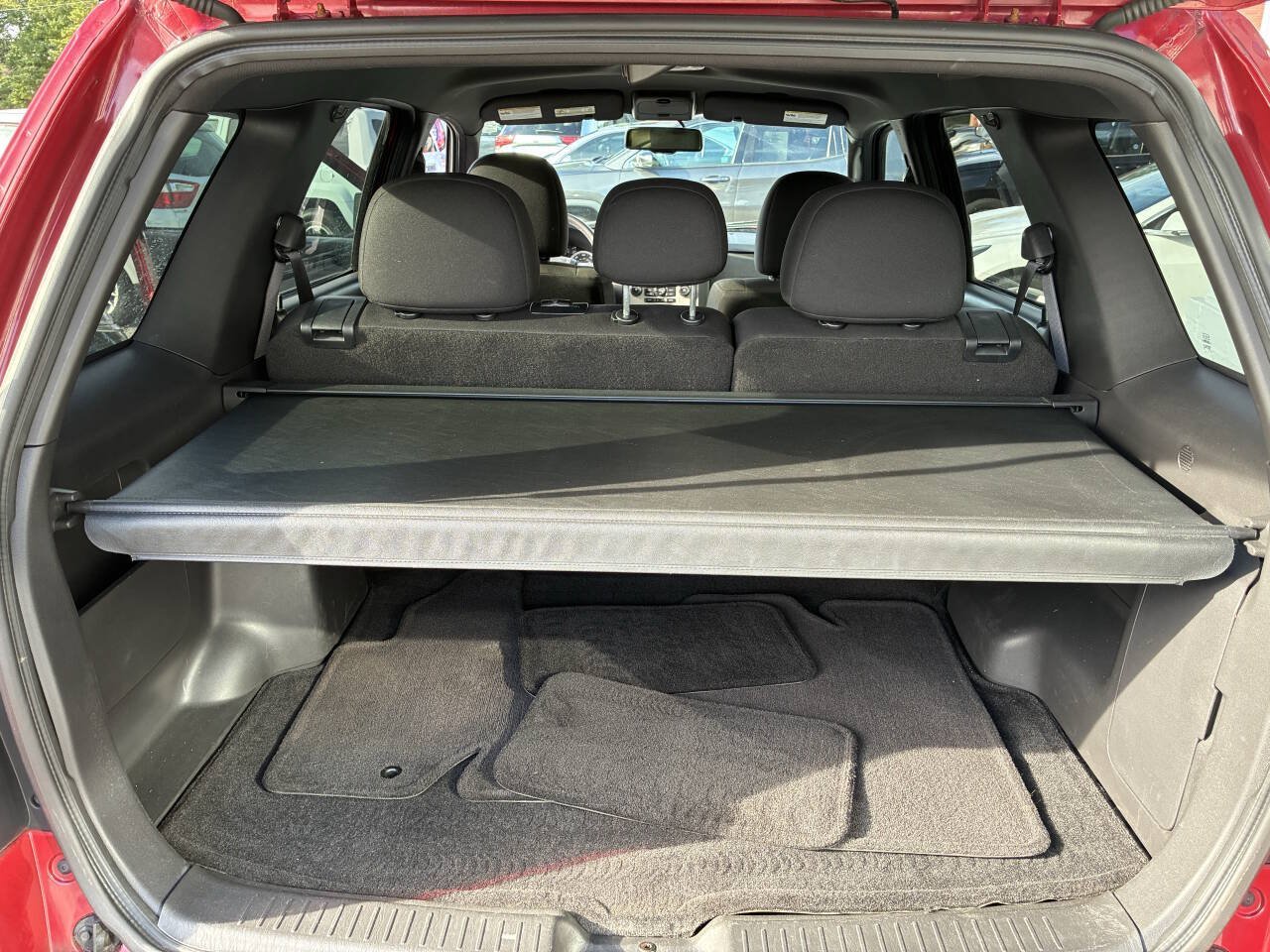 Used 2010 Ford Escape XLT FWD image 27