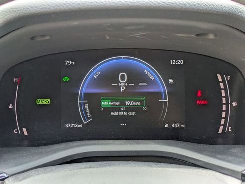 Used 2025 Toyota Camry LE image 16