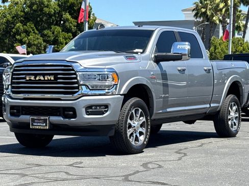 Used 2024 RAM 2500 Limited AWD/4WD image 9