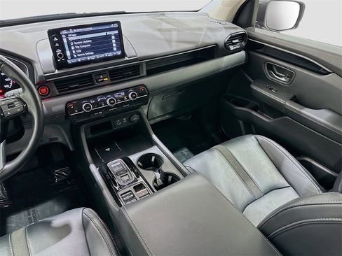 Used 2023 Honda Pilot EX-L image 23