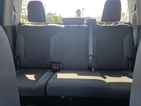 New 2026 GMC Sierra 1500 SLE image 24