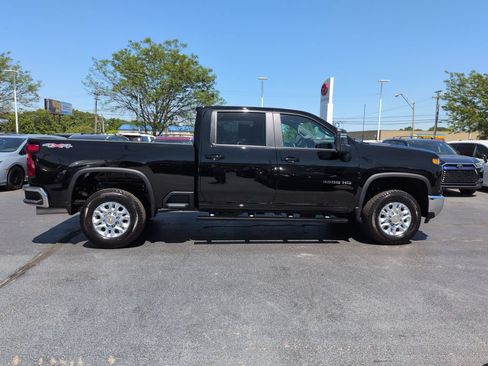 Used 2026 Chevrolet Silverado 3500 LT w/ All Star Edition AWD/4WD image 6
