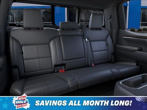 New 2026 Chevrolet Silverado 1500 High Country AWD/4WD image 17