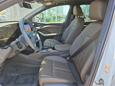 Used 2025 Audi Q6 e-tron Premium Plus w/ Premium Plus AWD/4WD image 21