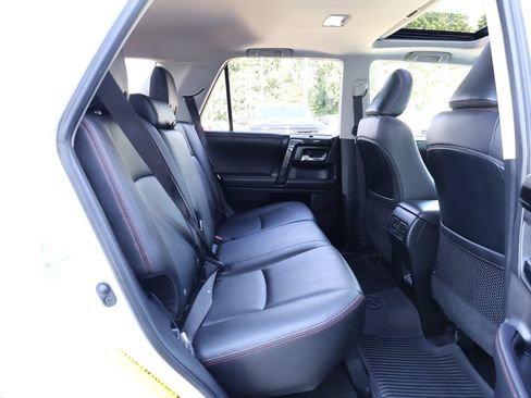Used 2020 Toyota 4Runner TRD Off-Road Premium w/ Moonroof Package AWD/4WD image 32