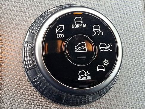 Used 2022 Mitsubishi Outlander SEL image 29