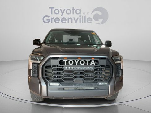 Used 2023 Toyota Tundra SR5 w/ SR5 Premium Package AWD/4WD image 9