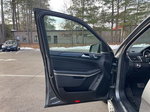 Certified 2018 Mercedes-Benz GLS 550 4MATIC image 20