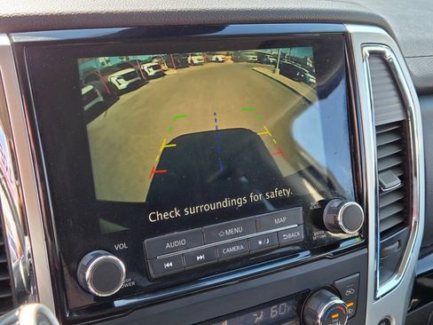 Used 2021 Nissan Titan SV w/ SV Convenience Package AWD/4WD image 26