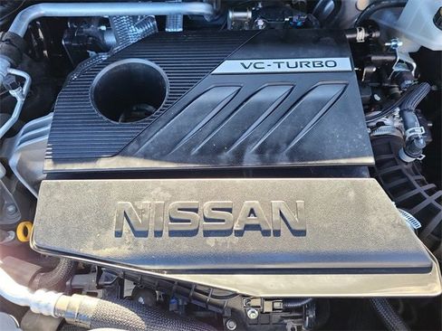 Certified 2023 Nissan Rogue SV image 28