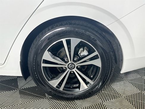 Used 2023 Nissan Sentra SV image 33