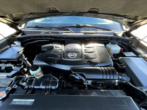 Used 2020 Nissan Armada Platinum w/ Captain's Chairs Package image 12