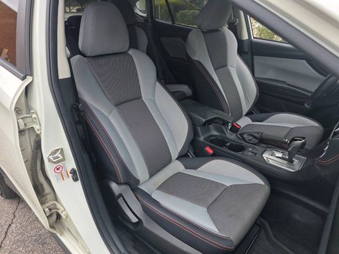 Used 2020 Subaru Crosstrek 2.0i Premium AWD/4WD image 36