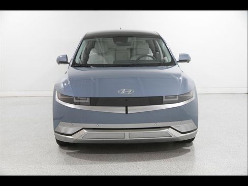 Certified 2024 Hyundai Ioniq 5 Limited AWD/4WD image 2