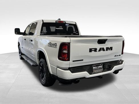 Used 2025 RAM 1500 Big Horn AWD/4WD image 7
