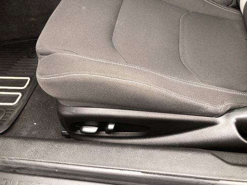 Used 2021 Chevrolet Camaro SS image 13