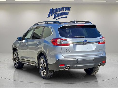 Used 2025 Subaru Ascent Limited AWD/4WD image 8