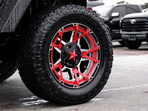 Used 2017 Jeep Wrangler Unlimited Rubicon image 57