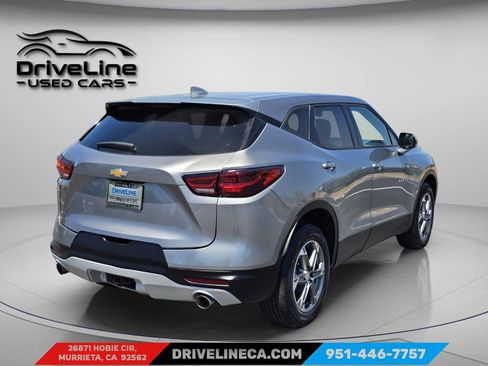 Used 2025 Chevrolet Blazer LT AWD/4WD image 10