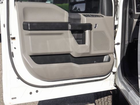 Used 2019 Ford F250 XL w/ Power Equipment Group image 15